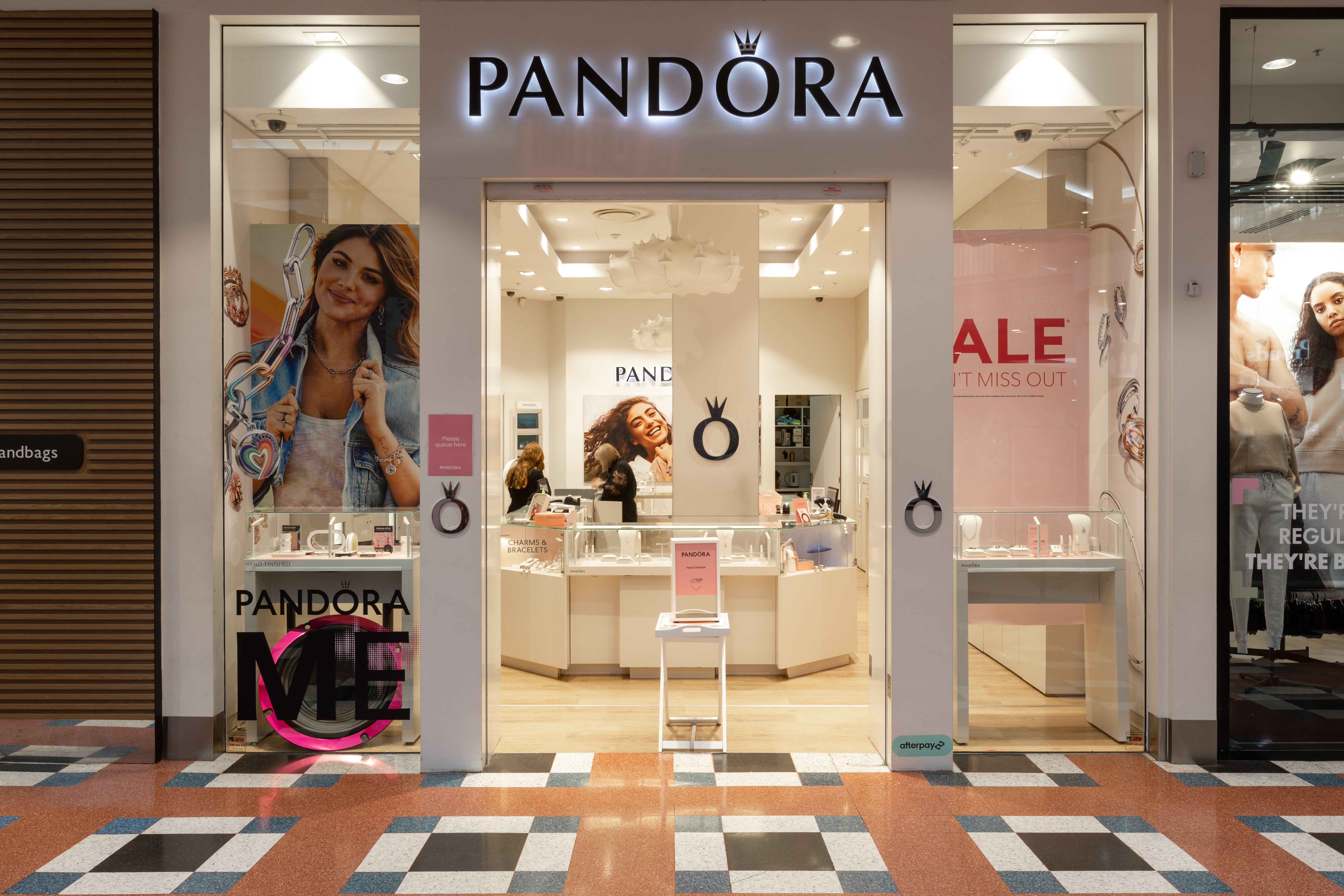 Pandora in on sale store afterpay